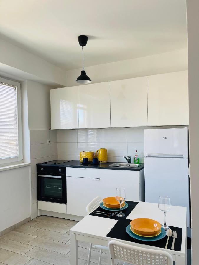 Apartamento New Modern Rooftop Apartment-free Private Parking